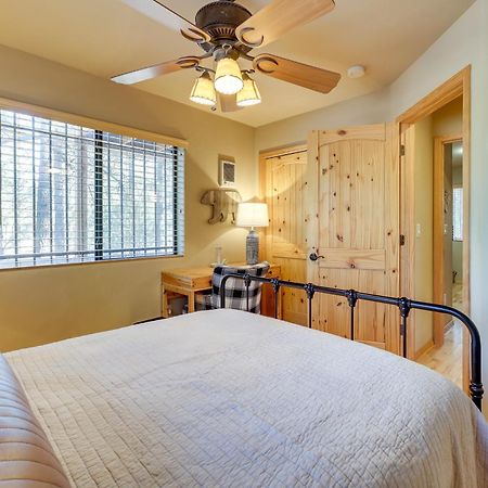 Dog-Friendly Nutrioso Cabin With Wraparound Porch! Bagian luar foto