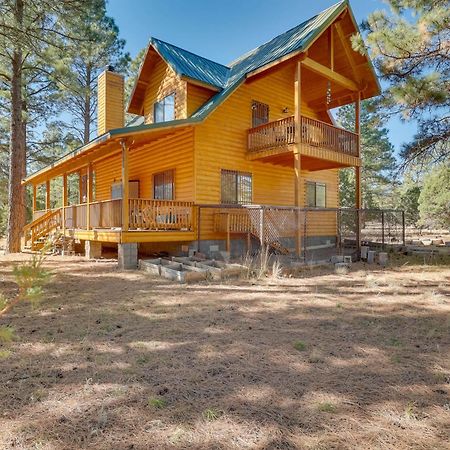 Dog-Friendly Nutrioso Cabin With Wraparound Porch! Bagian luar foto