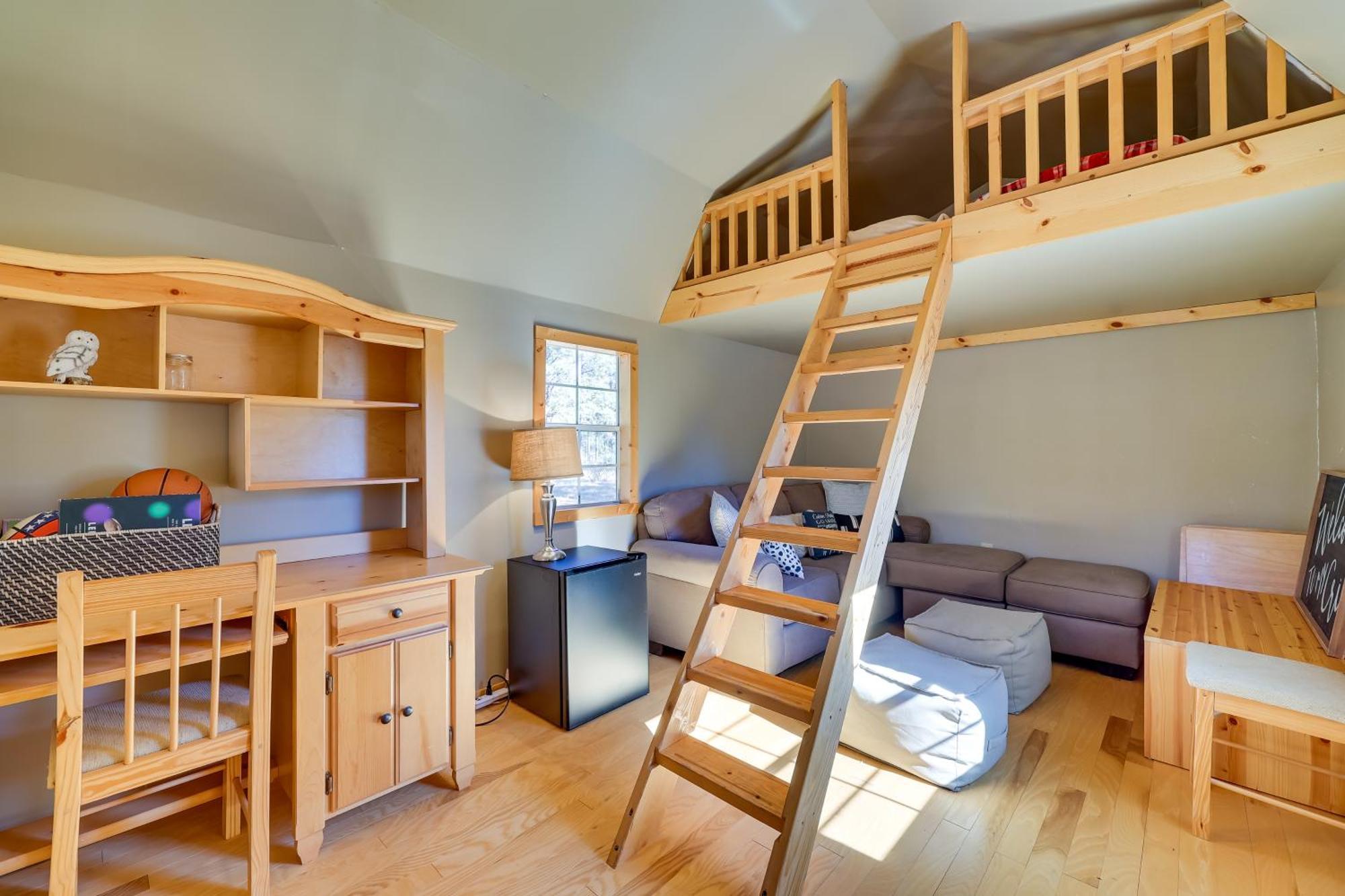 Dog-Friendly Nutrioso Cabin With Wraparound Porch! Bagian luar foto